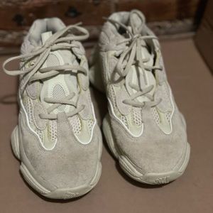 Size 8- adidas Yeezy 500 Super Moon Yellow 2017